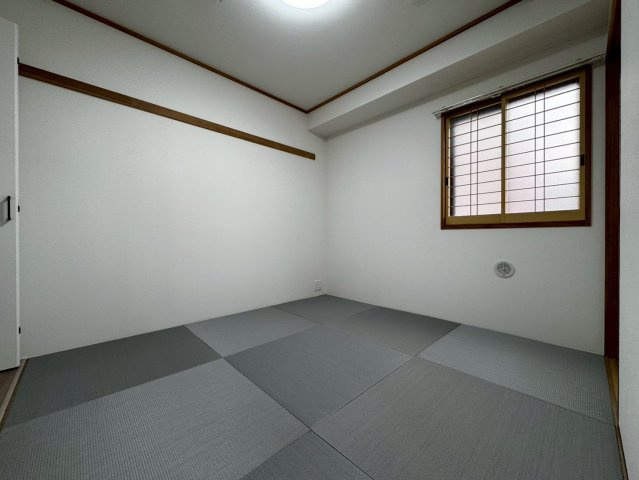 ボヌール府中の和室|グレーカラーを採用することにより、スタイリッシュな見た目の和室に仕上がりました♪