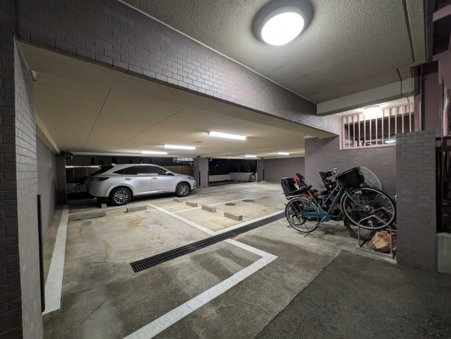 ボヌール府中の駐車場|駐車場です♪