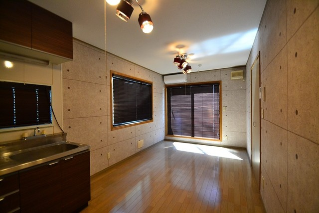 ブルースカイ翼の居間・リビング