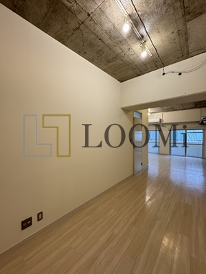 【玄関】 | トウセン本町橋ビル | トウセン本町橋ビル　玄関