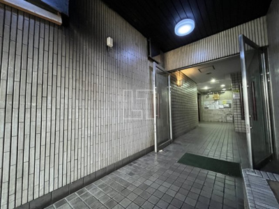 【エントランス】 | トウセン本町橋ビル | トウセン本町橋ビル　エントランス