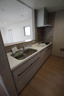 【キッチン】 | 【仲介手数料無料！！】稲城市東長沼　新築戸建て（全3棟）1号棟　5980万円