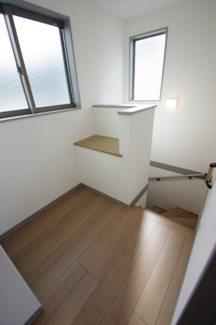 【その他】 | 【仲介手数料無料！！】稲城市東長沼　新築戸建て（全3棟）1号棟　5980万円 | 2階ホール