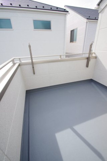 【バルコニー】 | 【仲介手数料無料！！】稲城市東長沼　新築戸建て（全3棟）1号棟　5980万円