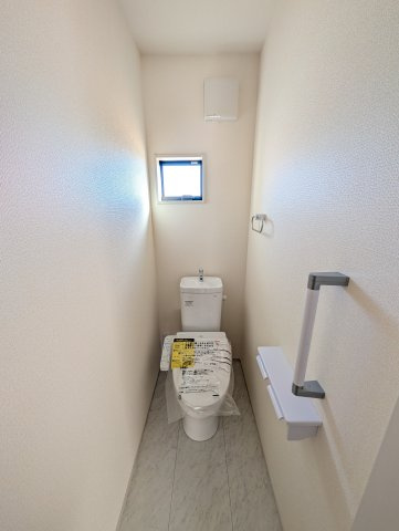 【トイレ】 | フォーセール前橋市富士見町第4時沢ー④ | 2階のトイレ♪