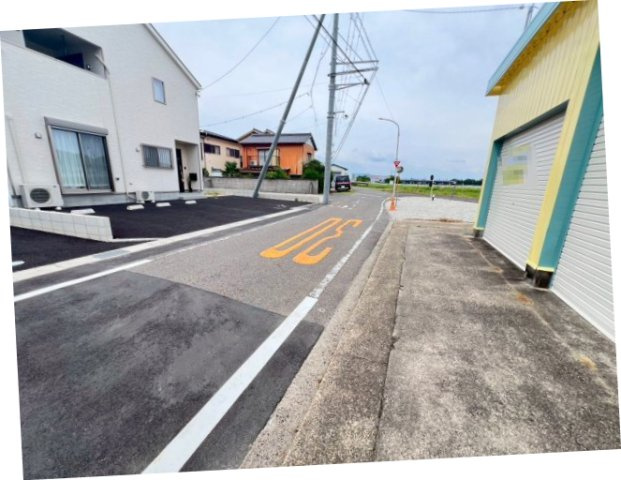 千足町10丁目貸倉庫の周辺