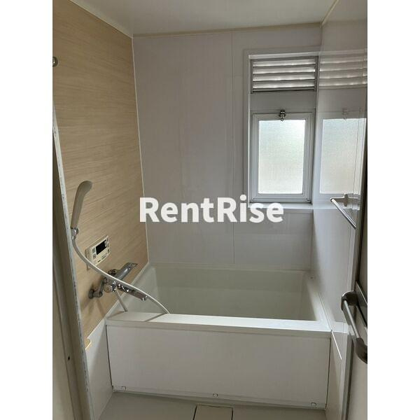 グリーンハイツよしだテナント101の浴室