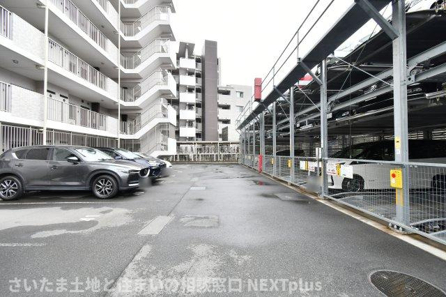 リビオ浦和領家の駐車場|■NEXTplusは購入時はもちろん、購入後も無理のないご計画で検討いただけますようサポート致します。
気になる事、不安な事などございましたら、是非お気軽にご相談下さいませ。