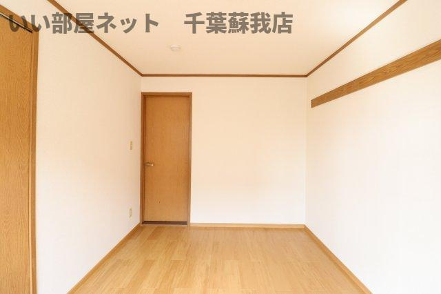 クレストタウンＢの寝室|ゆとりの広さです