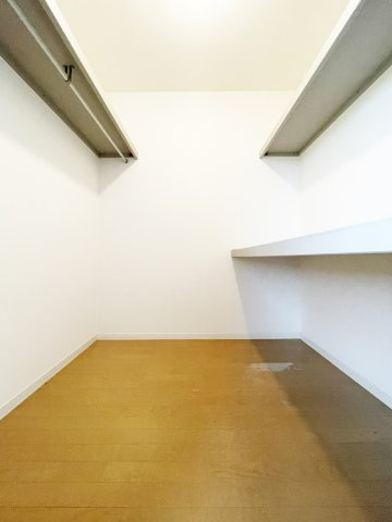 シャーメゾンディアス川内 A棟の収納