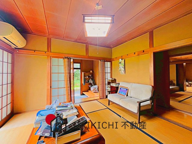 【居間・リビング】 | 行田市大字持田　中古戸建