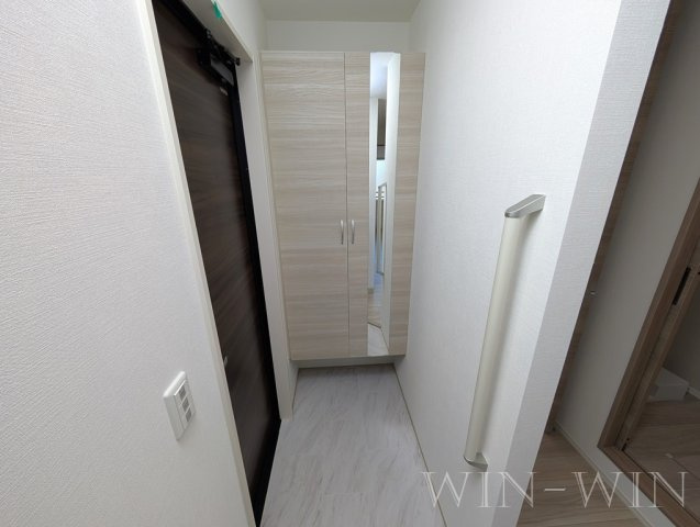 D-avance向山東の玄関