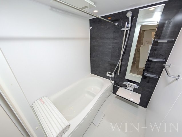 D-avance向山東の浴室