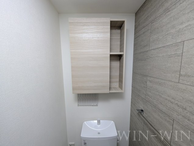 D-avance向山東のトイレ