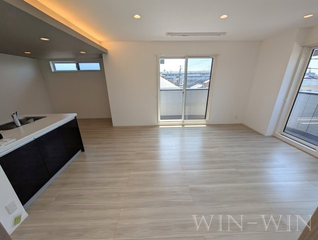 D-avance向山東の居間・リビング