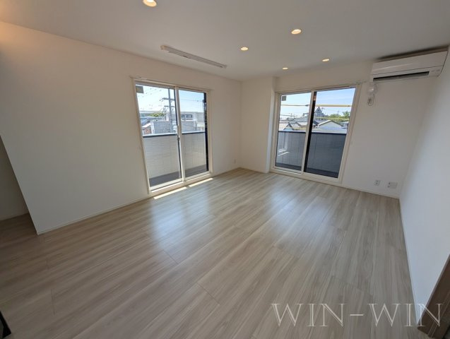 D-avance向山東の居間・リビング