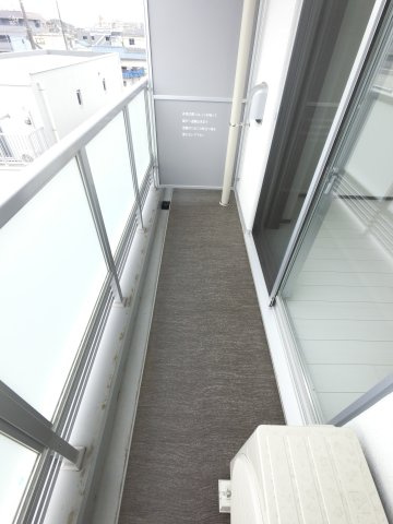GENOVIA妙典のバルコニー