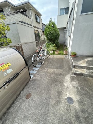 【その他共用部分】 | CASA HIRO | 駐輪スペース