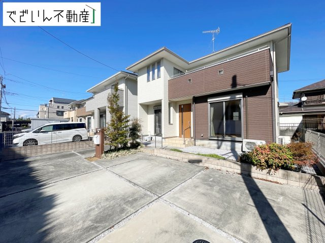 【外観】 | 深谷市東方町5丁目　中古住宅   | 現地(2025年10月撮影)