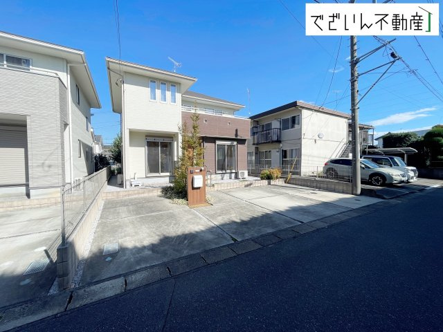 【外観】 | 深谷市東方町5丁目　中古住宅   | 現地(2025年10月撮影)