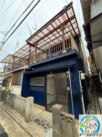 東藤江テラスハウスの外観