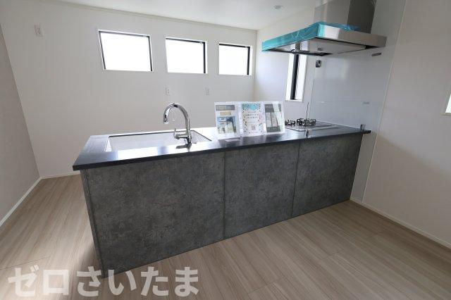《仲介手数料無料》浦和区北浦和３丁目14-16新築一戸建てジオヴィスタのキッチン