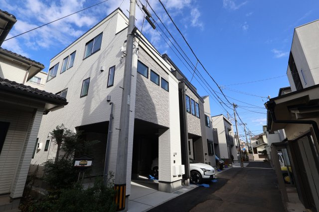 《仲介手数料無料》浦和区北浦和３丁目14-16新築一戸建てジオヴィスタの外観