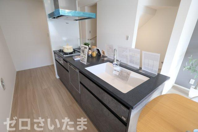 《仲介手数料無料》浦和区北浦和３丁目14-16新築一戸建てジオヴィスタのキッチン