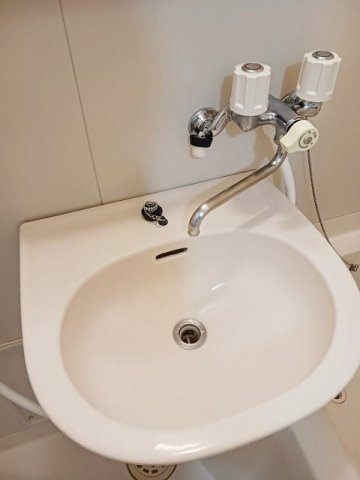 Ｏ．ＫハイツⅡの洗面所|ゆったりとスペースのある洗面所