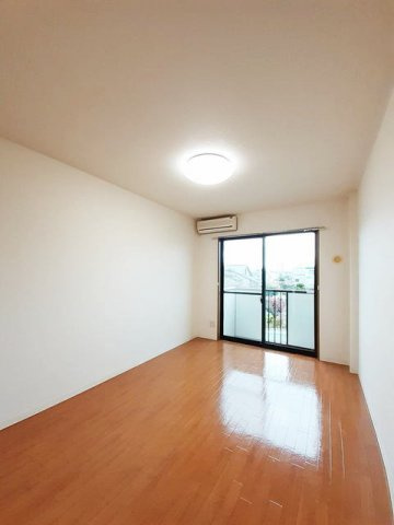 熊本市中央区本荘町のアパートの内装|過ごしやすい室内です