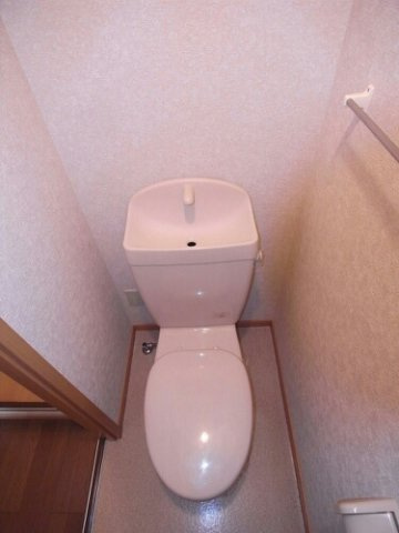 熊本市北区鶴羽田町のアパートのトイレ|トイレです