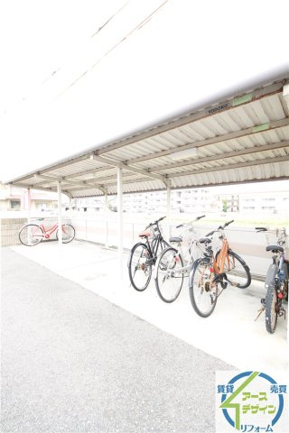 ビサイド・シーⅡのその他共用部分|駐輪場があります