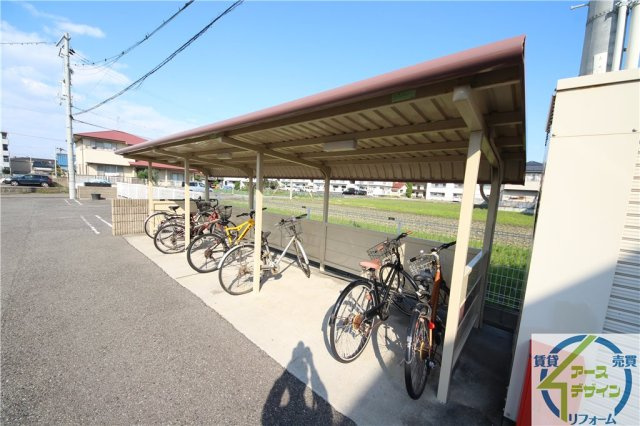 ビサイド・シーⅡのその他共用部分|駐輪場があります