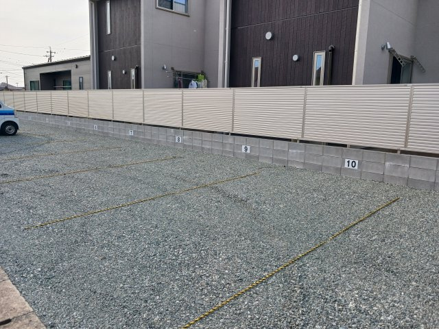 COLORS TOWN第二駐車場の駐車場