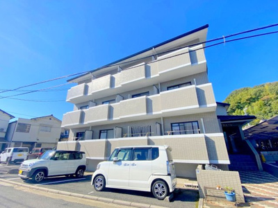 【外観】 | ピアチェーレ | 外観は落ち着いています