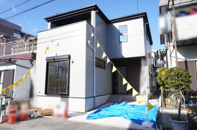 草加市小山1丁目 新築分譲住宅の外観