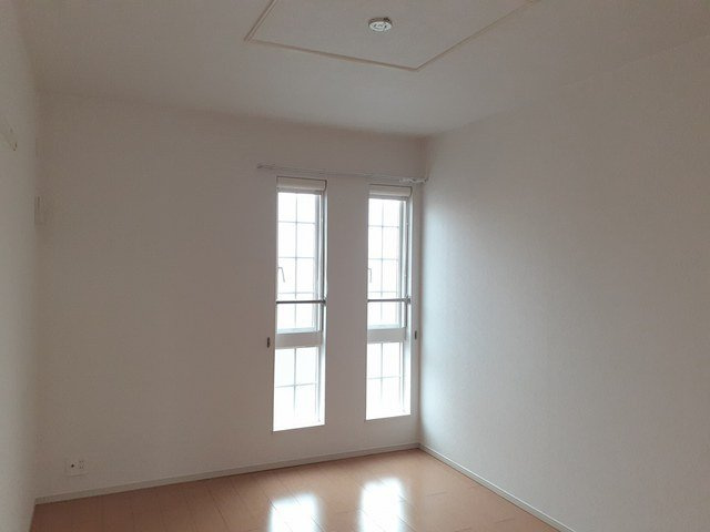 べるのーぶ西大海道の内装