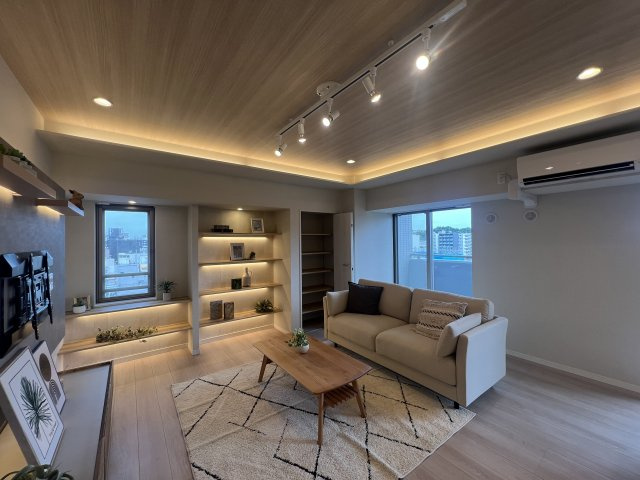 室内フルリノベの管理体制良好【横浜公園通り壱番館】