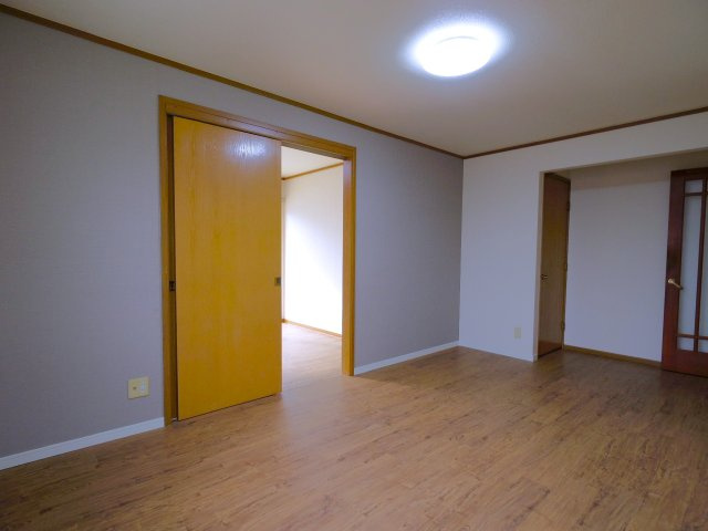 【収納】 | メゾンエスポワール | 全居室に収納有！