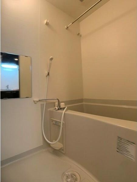 プレミアムコート名古屋金山インテルノの浴室