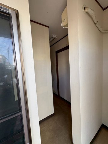 プラザ三邸の内装