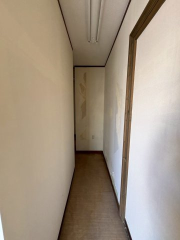 プラザ三邸の内装