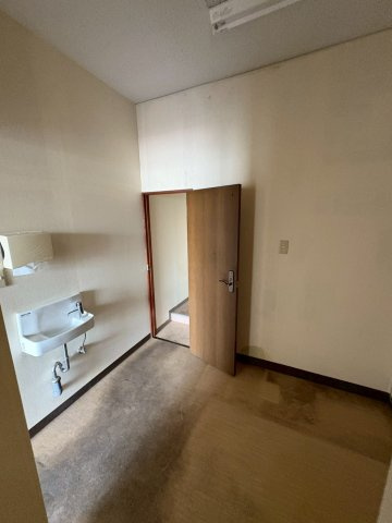 プラザ三邸の内装