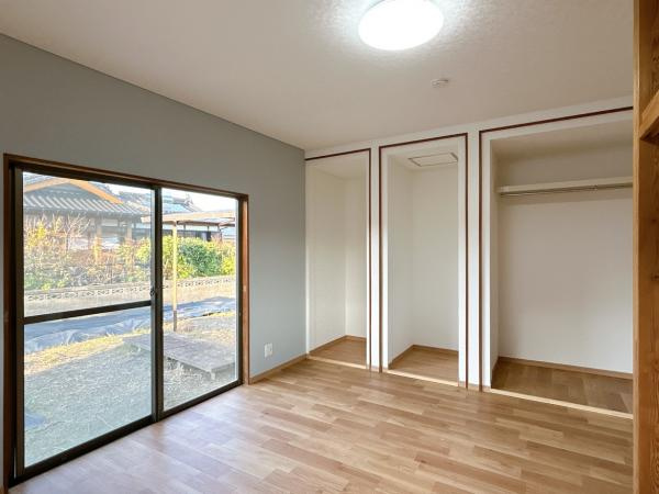 宇城市小川町川尻　戸建ての洋室