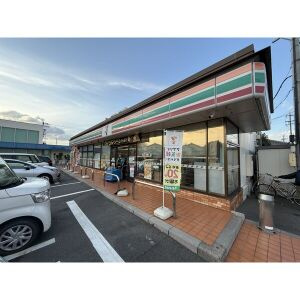 サンティールの周辺