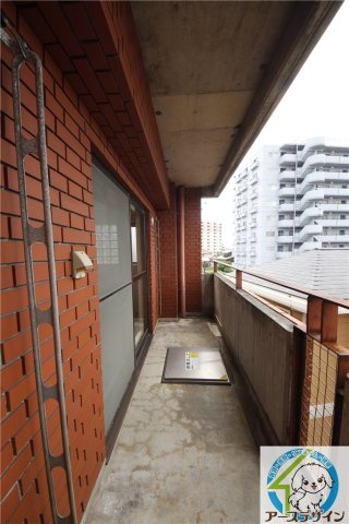 ロイヤルメゾン富士のバルコニー