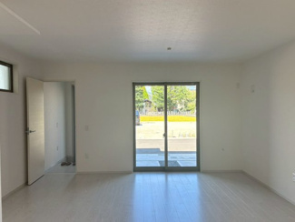 【居間・リビング】 | 右京区嵯峨野南浦町 | 8号地