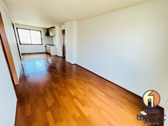 アクロス野町の居間・リビング|ゆったりとした居間です