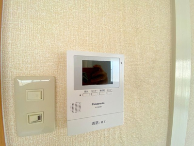 【セキュリティ】 | 伊藤ビル | 訪問者の顔が見えるので安心です！