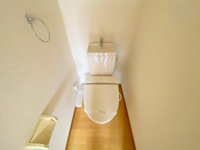 【トイレ】 | 伊藤ビル | 落ち着いた色調のトイレです